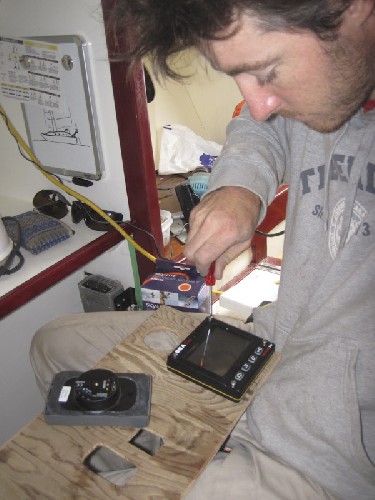 Making a swing-out panel of nav displays like the gps chartplotter, depthsounder etc