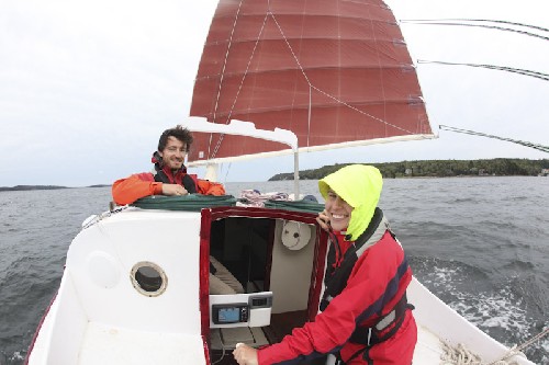 Woo hoo! Sailing at last. What a moment